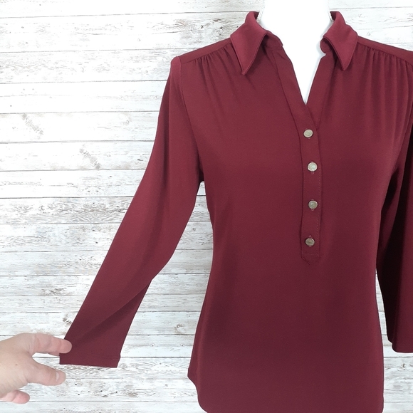 Charter Club Top 1/4 Button Collar Wine I - Picture 3 of 7